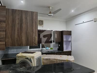 بحریہ انکلیو - سیکٹر اے بحریہ انکلیو,بحریہ ٹاؤن,اسلام آباد میں 2 کمروں کا 10 مرلہ زیریں پورشن 60.0 ہزار میں کرایہ پر دستیاب ہے۔