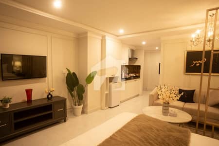 ULTRA MODEL FULLY LUXURY SERVICE FURNISHED APARTMENT FOR RENT