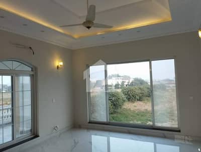 1 KANAL ELEGANT AND FULLY MAINTAINED SUPER HOT LOCATED BUNGALOW'S UPPER PORTION IS AVAILABLE IN THE BEST BLOCK OF DHA LAHORE. 1 KANAL ELEGANT AND FULLY MAINTAINED SUPER HOT LOCATED BUNGALOW'S UPPER PORTION IS AVAILABLE IN THE BEST BLOCK OF DHA LAHORE.