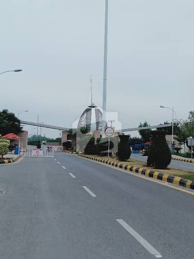 بحریہ نشیمن لاہور میں 8 مرلہ رہائشی پلاٹ 70.0 لاکھ میں برائے فروخت۔