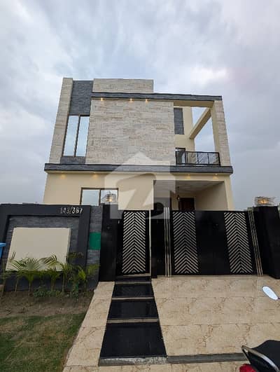 5 Marla Designer House Available for Sale Bahria Nasheman Lahore 5 Marla Designer House Available for Sale Bahria Nasheman Lahore