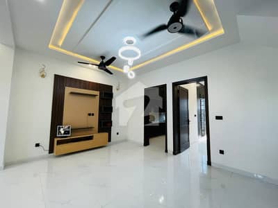 5 Marla Brand New Flat Or Apartment Available For Rent Silent Office Or Job Holders Near Ucp University Or Shaukat Khanum Hospital Or Abdul Sattar Eidi Road M2 Or Emporium Mall 5 Marla Brand New Flat Or Apartment Available For Rent Silent Office Or Job Holders Near Ucp University Or Shaukat Khanum Hospital Or Abdul Sattar Eidi Road M2 Or Emporium Mall