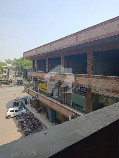 Shops Available In Main Cantt
