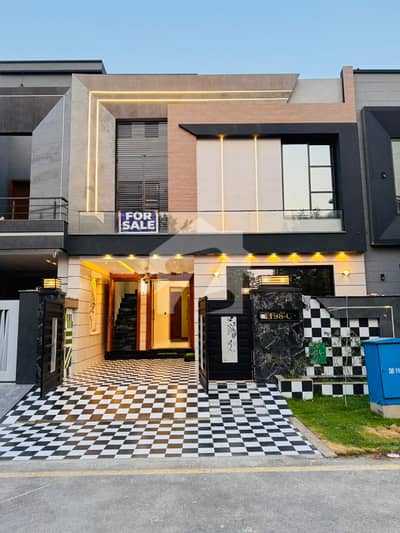 Brand New 5 Marla House For Sale In C Block Phase 2 Bahria Orchard Near Park & Mosque | Rs. 2.15 Crore Brand New 5 Marla House For Sale In C Block Phase 2 Bahria Orchard Near Park & Mosque | Rs. 2.15 Crore