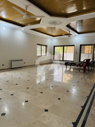 12 Marla Triple Storey Corner House For Rent Main Double Road, G-15 Islamabad 12 Marla Triple Storey Corner House For Rent Main Double Road, G-15 Islamabad