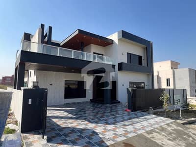 House For Sale Size (60*90)Kanal Block F