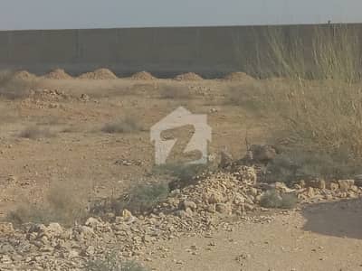 ایس آئی ٹی ای فیز2 سندھ انڈسٹریل ٹریڈنگ اسٹی - ایس آئی ٹی ای,کراچی میں 3 کنال صنعتی زمین 6.75 کروڑ میں برائے فروخت۔