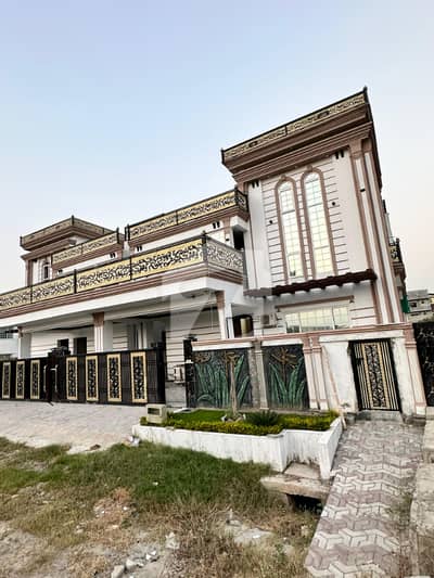 1 Kanal Triple Storey Modern Luxury House For Sale In C Block B-17 Near J7 Emporium Park And Masjid