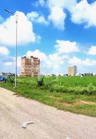 8 MARLA COMMERCIAL CORNER NEAR TO DOLMEN MALL A BLOCK PHASE 6