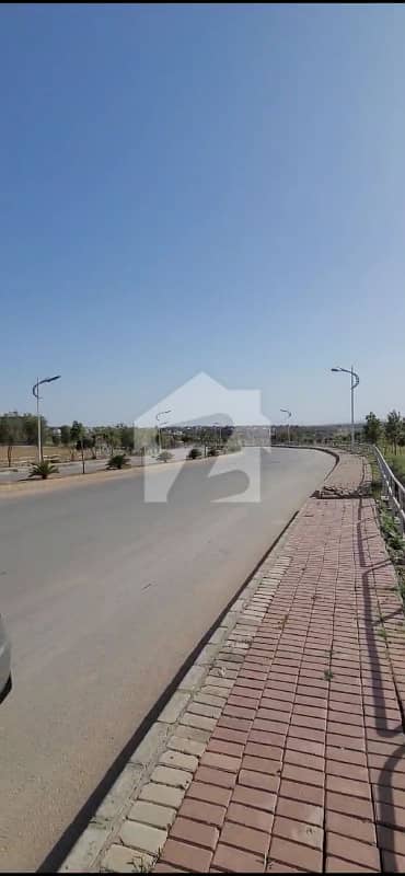 1 Kanal Solid Land Plot Club City For Sale
