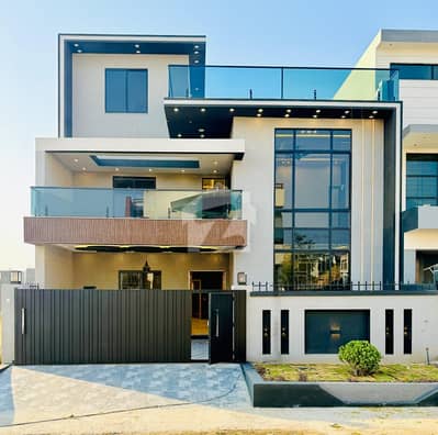 Double Heighted Lobby House for Sale