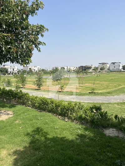 ڈی ایچ اے فیز 8 - بلاک ڈبلیو فیز 8,ڈیفنس (ڈی ایچ اے),لاہور میں 1 کنال رہائشی پلاٹ 5.5 کروڑ میں برائے فروخت۔ ڈی ایچ اے فیز 8 - بلاک ڈبلیو فیز 8,ڈیفنس (ڈی ایچ اے),لاہور میں 1 کنال رہائشی پلاٹ 5.5 کروڑ میں برائے فروخت۔