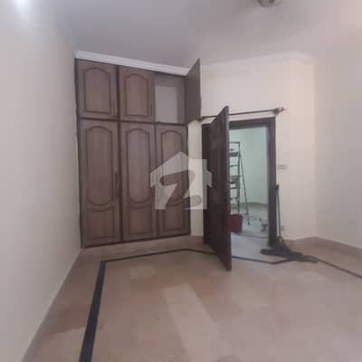 25*40 Upper Portion available for rent in G13