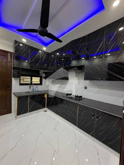 5 MARLA BRAND NEW MODERN HOUSE AVAILABLE FOR SALE 5 MARLA BRAND NEW MODERN HOUSE AVAILABLE FOR SALE