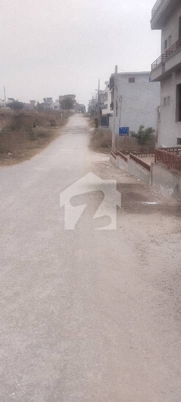 آئی ۔ 14/4 آئی ۔ 14,اسلام آباد میں 9 مرلہ رہائشی پلاٹ 2.25 کروڑ میں برائے فروخت۔