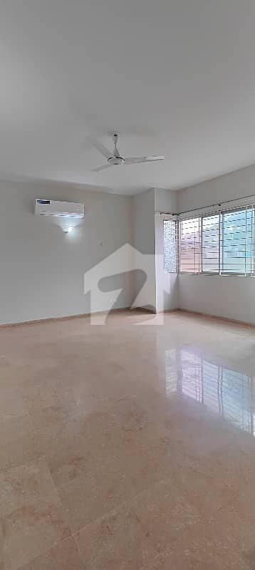 Beautiful Ground Floor + Basement Available For Rent F-7, Islamabad Beautiful Ground Floor + Basement Available For Rent F-7, Islamabad