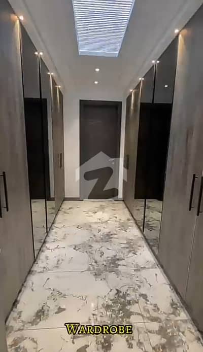 1 KANAL LUXURY HOUSE WITH "BASEMENT" AVAILABLE FOR SALE 1 KANAL LUXURY HOUSE WITH "BASEMENT" AVAILABLE FOR SALE