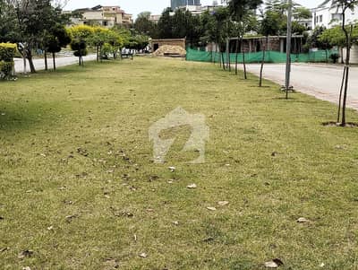 ڈی ایچ اے فیز 2 - سیکٹر سی ڈی ایچ اے ڈیفینس فیز 2,ڈی ایچ اے ڈیفینس,اسلام آباد میں 1 کنال رہائشی پلاٹ 5.1 کروڑ میں برائے فروخت۔
