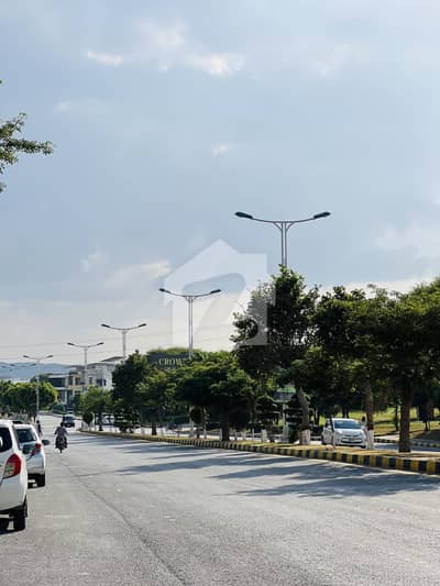 ایم پی سی ایچ ایس - بلاک جی ایم پی سی ایچ ایس ۔ ملٹی گارڈنز,بی ۔ 17,اسلام آباد میں 5 مرلہ رہائشی پلاٹ 65.0 لاکھ میں برائے فروخت۔