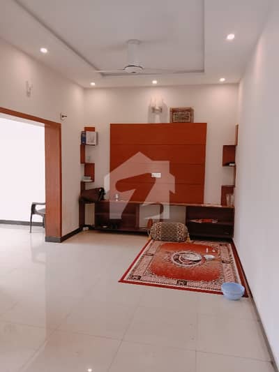 5 Marla House Near To Park Available For Rent