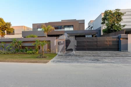 D H A Lahore 1 Kanal Brand New Mazher Munir Design House Full Basement And Fully Furnished With 100% Original Pics Available For Sale