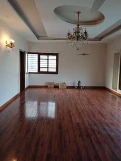 UPPER PORTION FOR RENT
