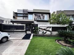 22 Marla State-Of-The-Art Luxury Bungalow With Basement & Swimming Pool In Paragon City Lahore
