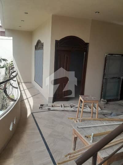 نارتھ ناظم آباد ۔ بلاک این نارتھ ناظم آباد,کراچی میں 6 کمروں کا 10 مرلہ مکان 1.9 لاکھ میں کرایہ پر دستیاب ہے۔