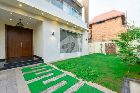 D H A Lahore 1 Kanal Owner Build Design House With 100% Original Pics Available For Rent