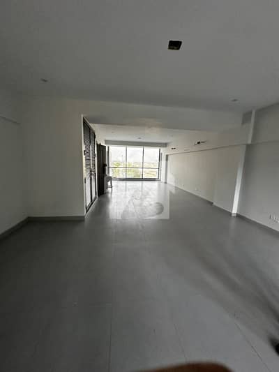 2000 Square Feet Office Available For Rent