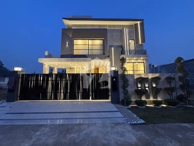 Beyond Ordinary Living | Elegant 10 Marla House in DHA