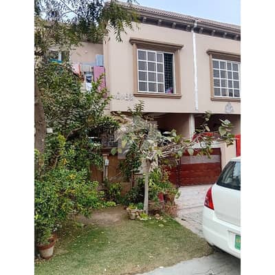 پیراگون سٹی لاہور میں 3 کمروں کا 5 مرلہ مکان 95.0 ہزار میں کرایہ پر دستیاب ہے۔ پیراگون سٹی لاہور میں 3 کمروں کا 5 مرلہ مکان 95.0 ہزار میں کرایہ پر دستیاب ہے۔