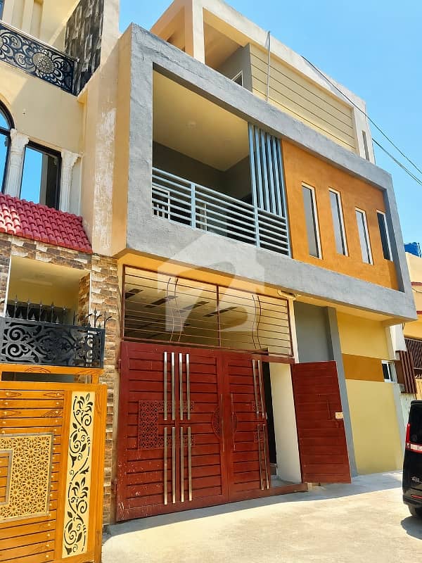 Double Storey 5 Marla House for Sale Urgent! Double Storey 5 Marla House for Sale Urgent!