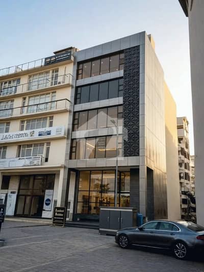 8 Marla Floor Available For Rent In DHA Lahore Phase 8
