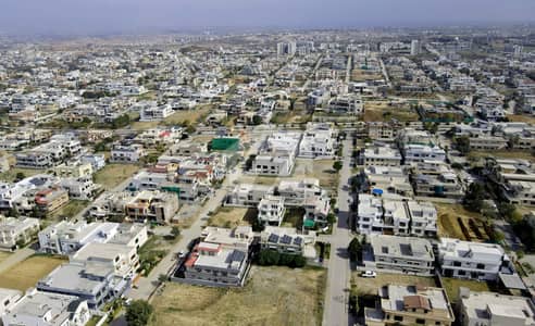1 Kanal Level Plot Near Central Blvd Sec F DHA 2 For Sale