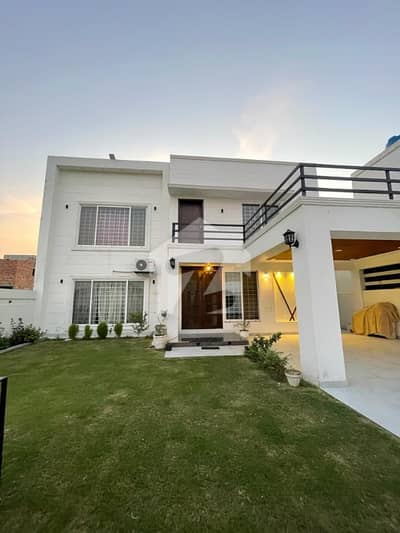 1 Kanal House For Sale Awt Phase 2
