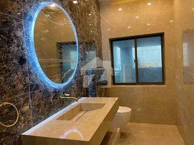 Beautiful Luxurious 6 Bedroom House for Rent in Prime F Sector Islamabad | Double Kitchen | 2 TV Lounges | Servant Quarters | Beautiful Garden | Near Park & Market | VIP Location | Best Price 7 Lac