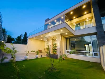 Beautiful Luxurious 800 Sq. Yd House For Rent In F-8 VIP Street | Prime Location