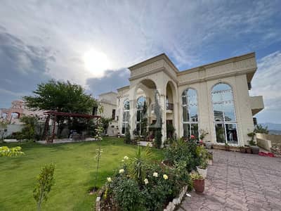 2 Knaal beautiful House Available For Rent