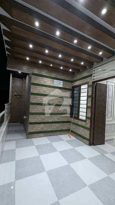 نارتھ ناظم آباد ۔ بلاک ایل نارتھ ناظم آباد,کراچی میں 9 کمروں کا 11 مرلہ مکان 9.15 کروڑ میں برائے فروخت۔