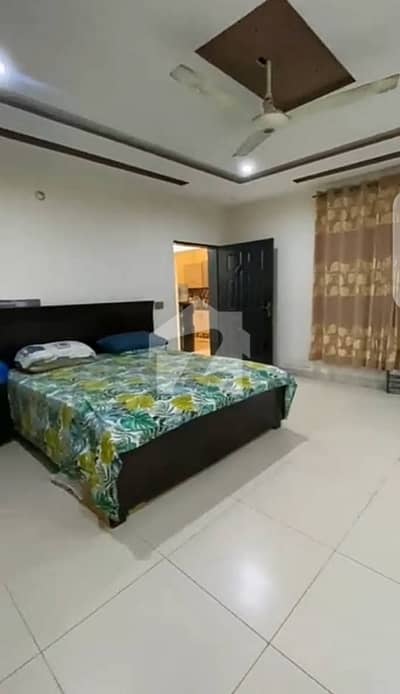 7 MARLA FIRST FLOOR PORTION HOT LOCATION