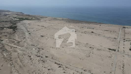1000 Sq Yds Sea View Open Plot For Sale In Phase 3