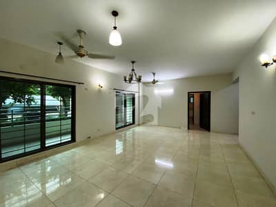 Exclusive 12 Marla 5th Floor Apartment For Sale Near Mosque & Park | Askari 11 Exclusive 12 Marla 5th Floor Apartment For Sale Near Mosque & Park | Askari 11