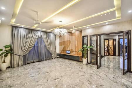 1 Kanal Full House For Rent In DHA Phase 8 Ex Air Avenue With Basement