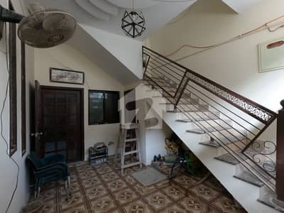 Prime Location 120 Square Yards House For Sale In Scheme 33
