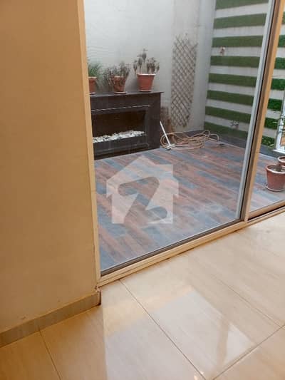 Kanal Upper Portion For Rent In Green City