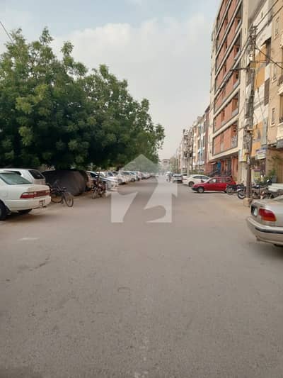گورنمنٹ ٹیچر ہاؤسنگ سوسائٹی ۔ سیکٹر 16۔اے سکیم 33 - سیکٹر 16-A,سکیم 33,کراچی میں 1 مرلہ Studio دکان 60.0 لاکھ میں برائے فروخت۔