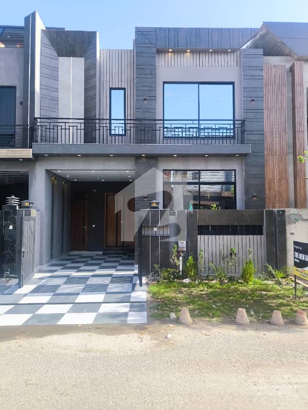 Brand New 5 Marla House Available In Royal Orchard For sale Brand New 5 Marla House Available In Royal Orchard For sale