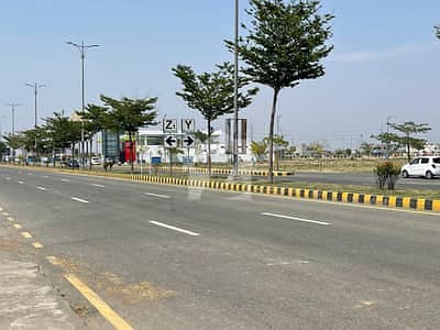 ڈی ایچ اے فیز 7 - بلاک وائے فیز 7,ڈیفنس (ڈی ایچ اے),لاہور میں 5 مرلہ رہائشی پلاٹ 55.0 لاکھ میں برائے فروخت۔