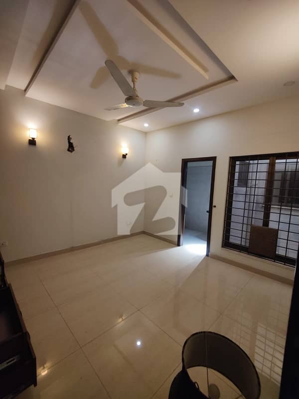 G-9/1 Upper Portion 3 Bed 3 Bath G-9/1 Upper Portion 3 Bed 3 Bath